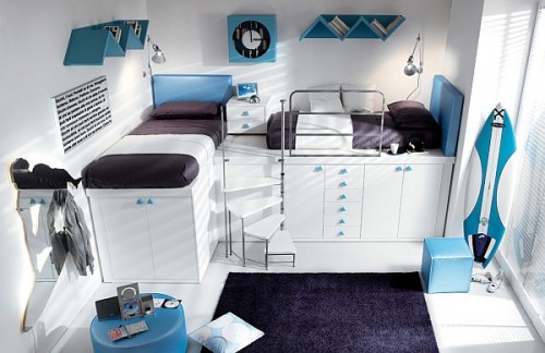 Мебели за стая за момче в син цвят