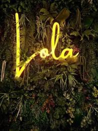 Обзавеждане  Lola Coffe, Bar & Dinner